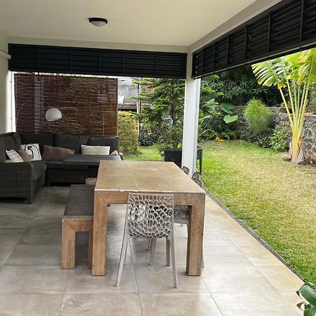 Villa Himani Saint-Gilles Les Bains Extérieur photo